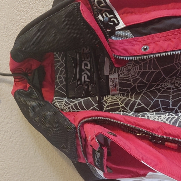 Gorgeous warm spyder jacket♥️ - Picture 6 of 9